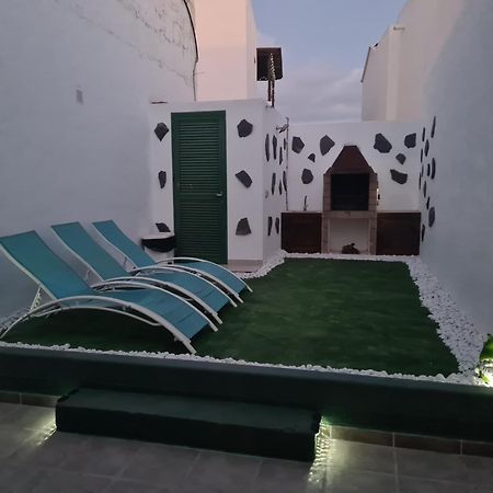 Apartamento Laina Tías Εξωτερικό φωτογραφία